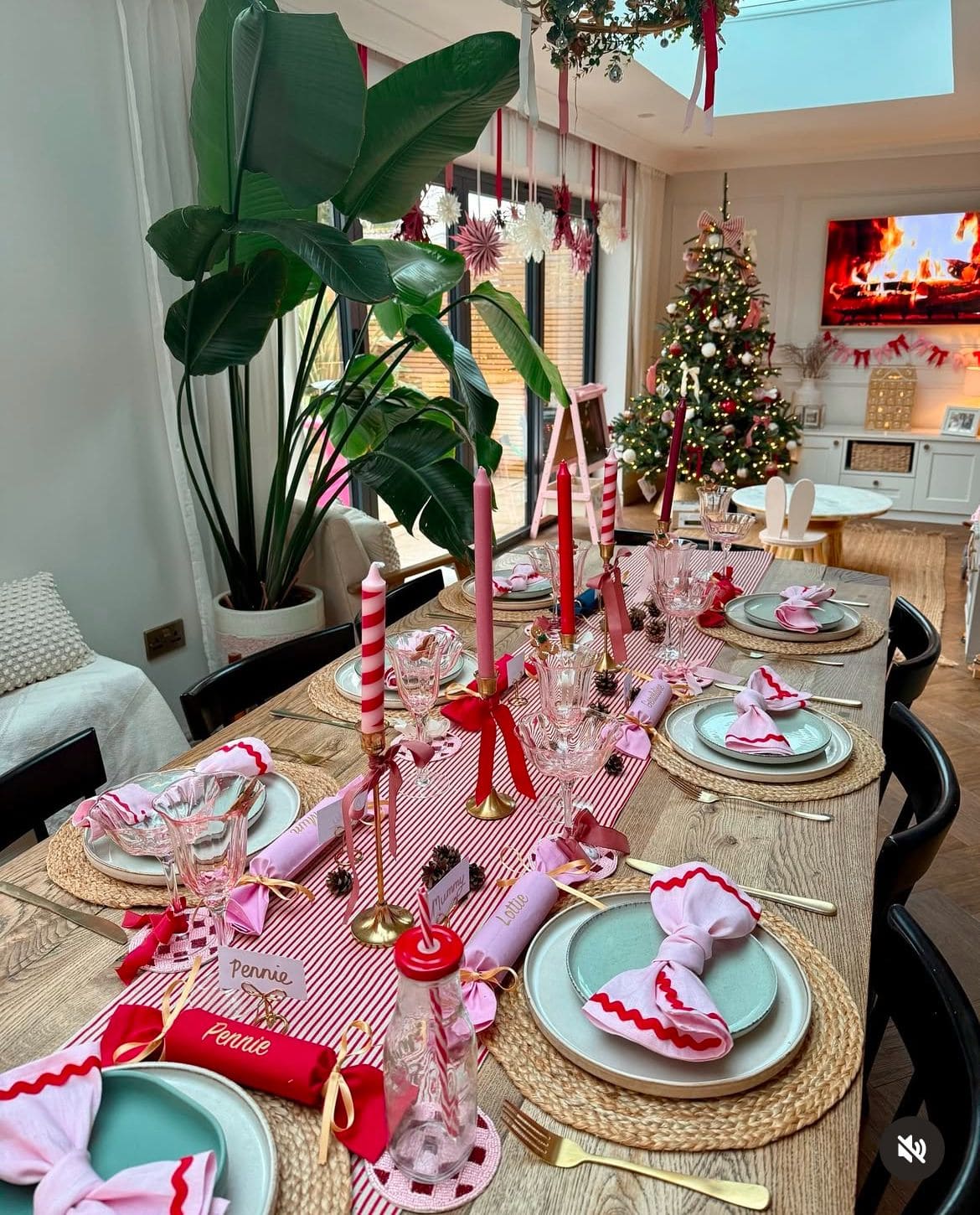 Peppermint Pink Christmas Table Runner