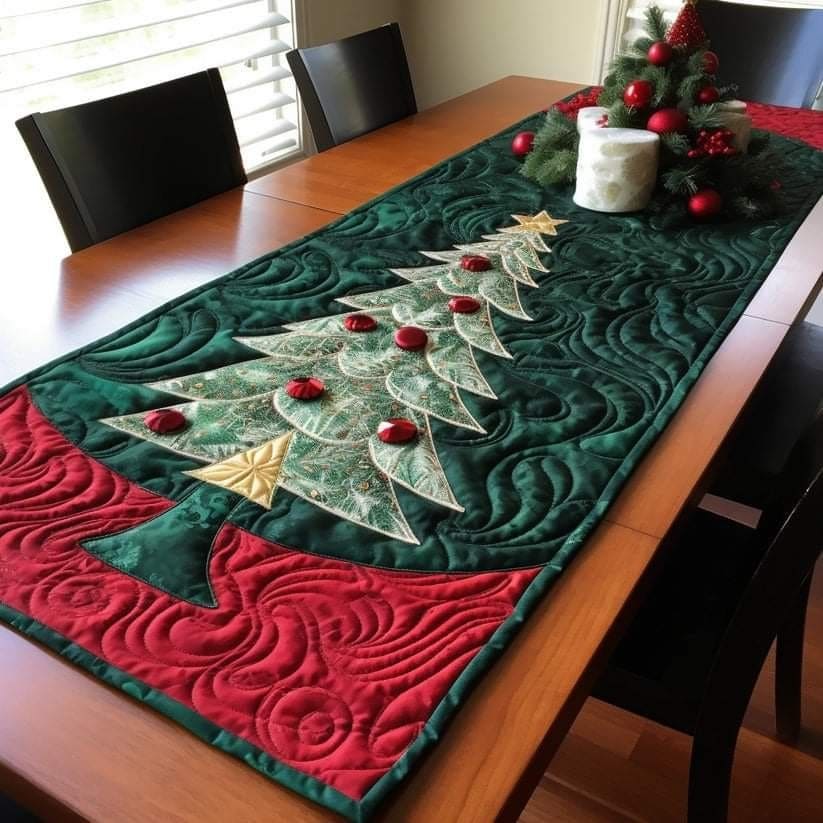 Quilted Christmas Tree Table Runner