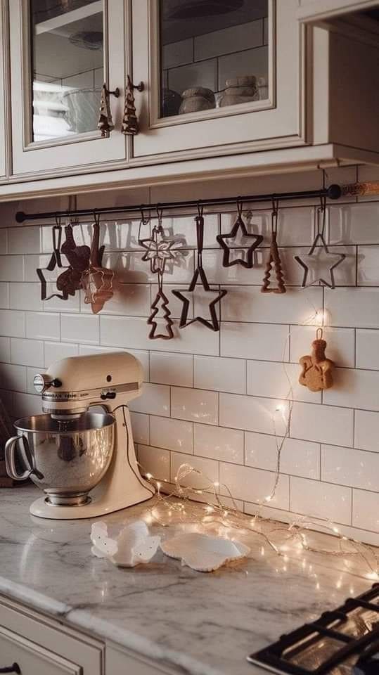 Vintage Cookie Cutter Christmas Charm